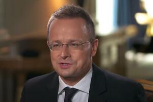 Sijarto: Srbija spremna da uđe u EU, njeno članstvo ne treba...
