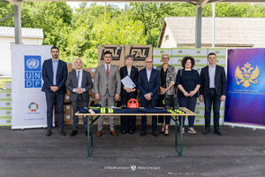MUP dobio od UNDP-a 87 kompleta opreme za gašenje požara na...